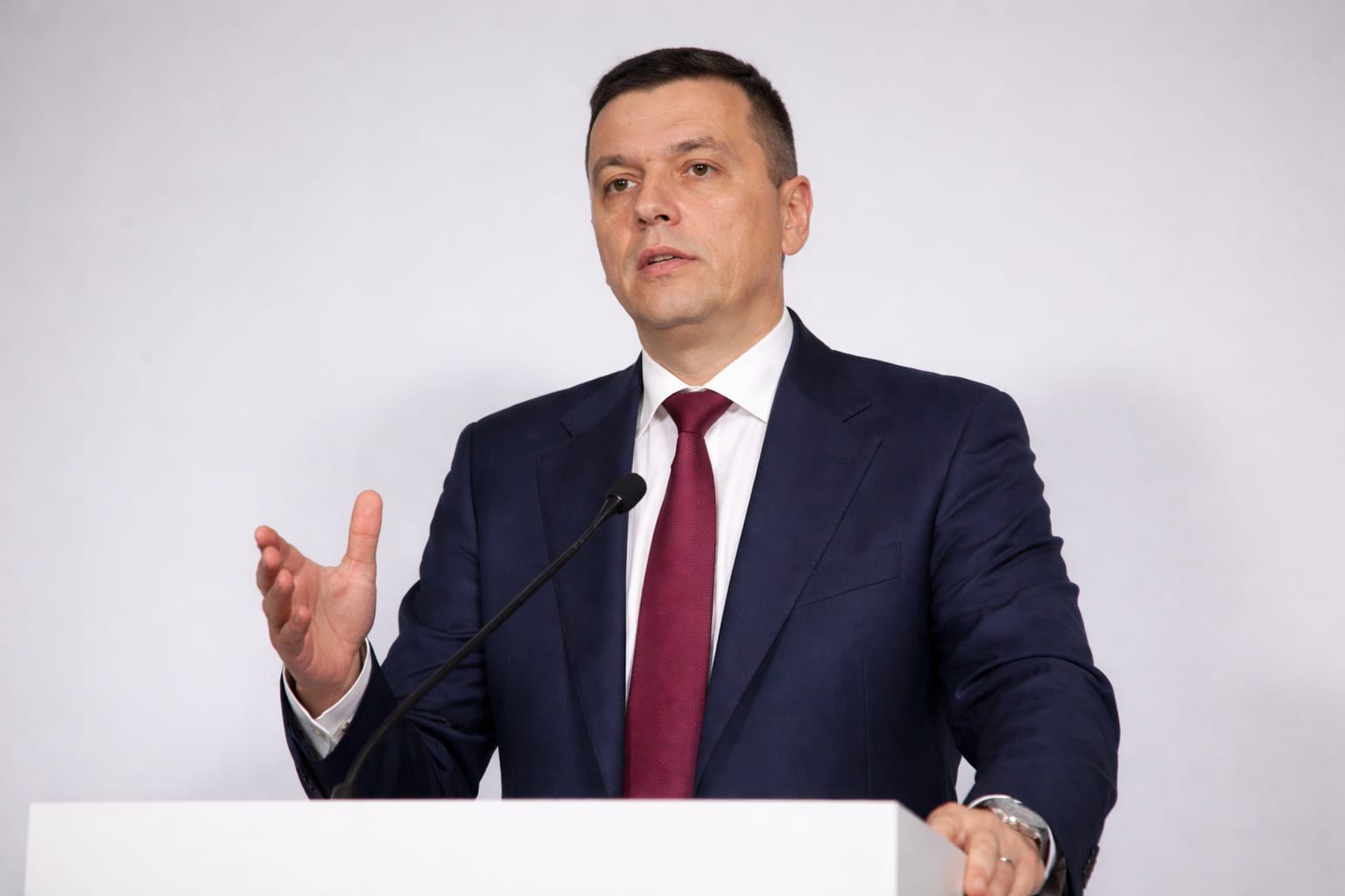 PSD a atacat la Curtea de Apel 12 hotărâri ale Guvernului Bolojan și avertizează asupra unui risc de 1 miliard de euro din PNRR