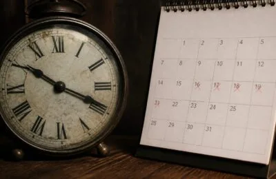 Noua lege a pensiilor crește stagiul de cotizare pentru anumite categorii de femei din august 2026