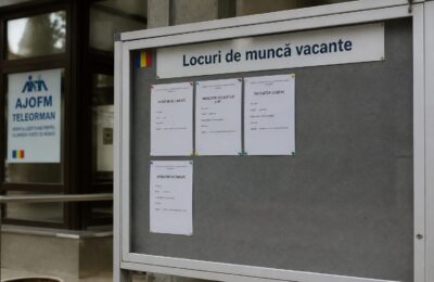 Numărul de locuri de muncă vacante în România a atins minimul ultimului deceniu