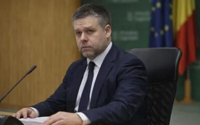 Primăria Capitalei propune suspendarea ajutorului pentru persoanele cu handicap și eliminarea Voucherului Materna