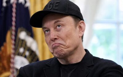 Elon Musk susține criticile lui Trump împotriva lui Zelenski pentru atacarea rafinăriilor rusești